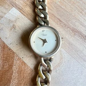 Timex ladies gold tone curb chain bracelet watch NEW BATTERY